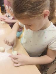 Vizovické pečivo a  Lucky